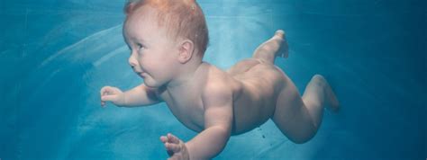 What Age Can Babies Go Underwater Blog London Baby Swim