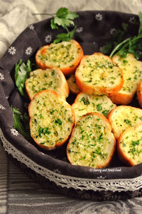 Step 1 preheat oven to 350 degrees f (175 degrees c). Garlic Bread (Without Cheese) - Savory&SweetFood