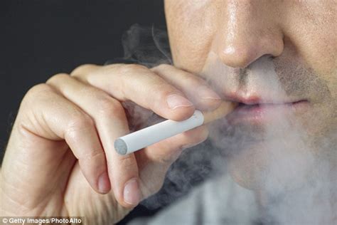 Ex Smokers Who End Up Becoming Addicted To Nicotine Gum Daily Mail Online