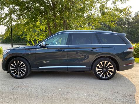 2023 Lincoln Aviator Gains Black Label Special Edition Luxe Package