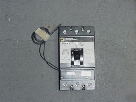 Shunt releases and blocking magnets are fundamentally wired. Square d KAL36200 w/shunt trip circuit breaker