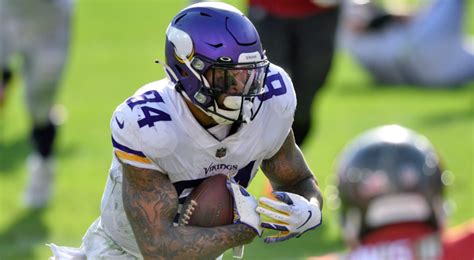 Vikings Tight End Irv Smith Jr Likely Done For Season After Knee Surgery