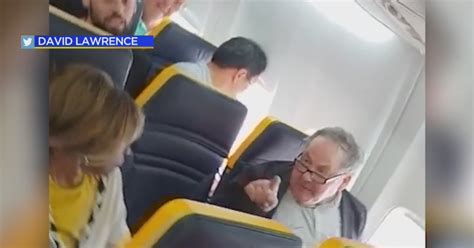 Ryanair Incident Video Of Racist Passenger Sparks Criticism Cbs Los Angeles