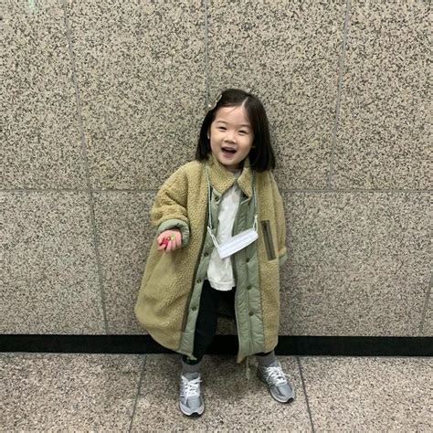Check spelling or type a new query. Baby Sulli on Instagram | Foto bayi, Foto anak lucu, Gambar bayi