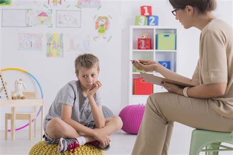 Child Having Conversation With Psychotherapist Dr Jonice Webb