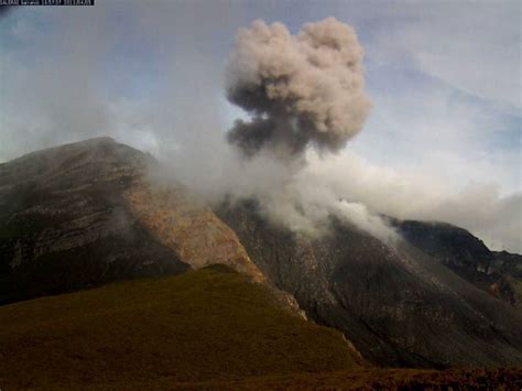 Galeras volcano (Colombia): ash emissions become more ...