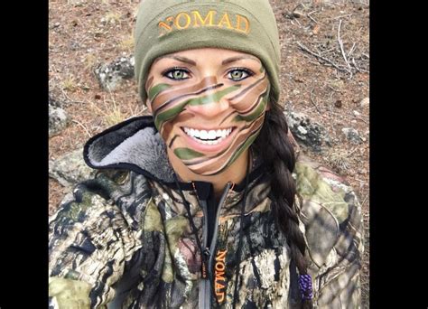 5 Photos That Prove Camo Face Paint Is The Most Attractive