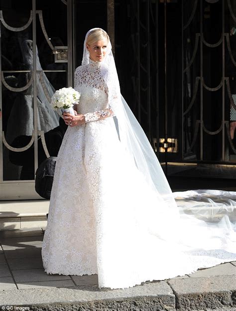 Top 10 Most Famous And Best Hollywood Celebrity Wedding Dresses