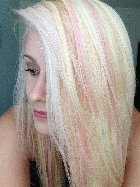 30 Pink Hairstyles Pink Hair Blondes And Pink Hairstyles