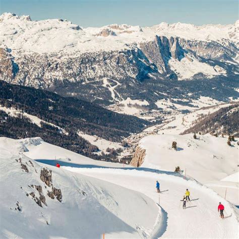 Lagazuoi 5 Torri Area In The Midst Of The Dolomiti Superski Ski Carousel