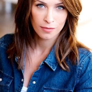 Christina Cox Net Worth Bio Wiki Facts Which You Must To Know