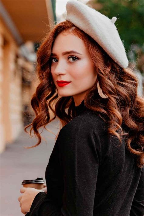 how to wear a french beret art