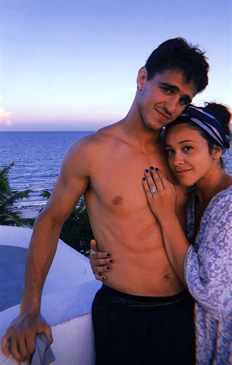 gina rodriguez confirms she s engaged to joe locicero