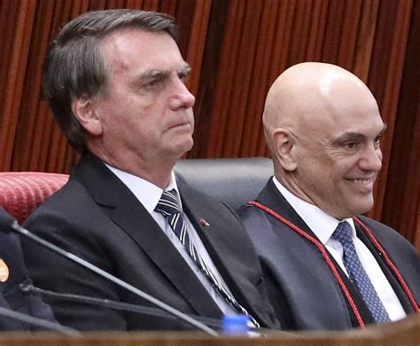 Lewandowski arquiva pedido de Bolsonaro pela suspeição de Alexandre de