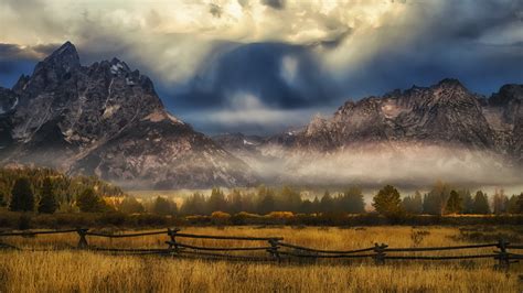 Wallpaper Grass Fence Mountains Clouds Autumn 3840x2160 Uhd 4k Picture Image