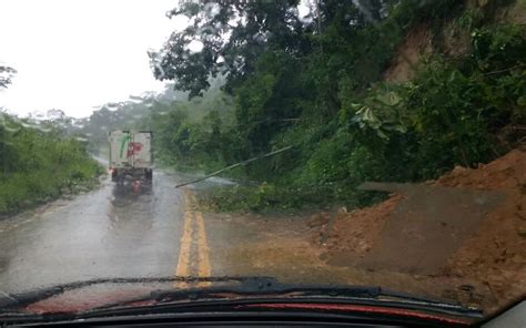 chuva no es deixa alagamentos e cidades em alerta fotos fotos em espírito santo g1