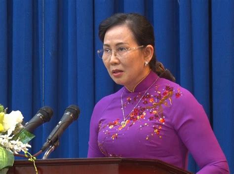 Ban bí thư trung ương khoá xiii gồm một số đồng chí uỷ viên bộ chính trị được bộ chính trị phân công tham gia ban bí thư và 5 đồng chí được bầu tại hội nghị. 15 Bí thư tỉnh, thành vừa được Bộ Chính trị bổ nhiệm gồm ...