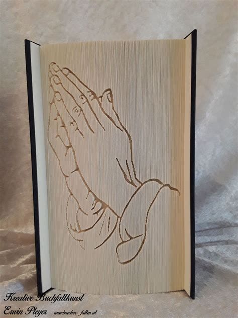 Hier kannst du dir jetzt dein gesuchtes religion deckblatt betende hände schnell und einfach erstellen und kostenlos ausdrucken. Betende Hände können zur Taufe, Kommunion oder Firmung ...
