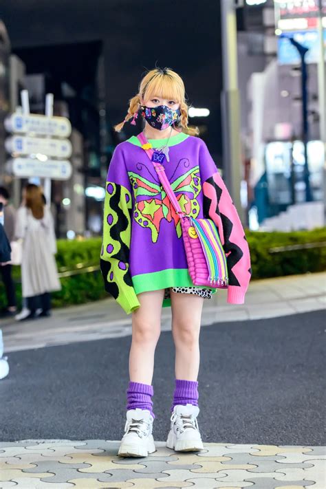 the best street style at tokyo fashion week spring 2021 vogue japanese street fashion tokyo