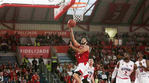 For basketball matches, there are online team statistics, series, starting lineups, cutting dangerous moments after the match and a history of changes in. Benfica 'sinks' in the Luz: Oliveirense becomes two-time ...