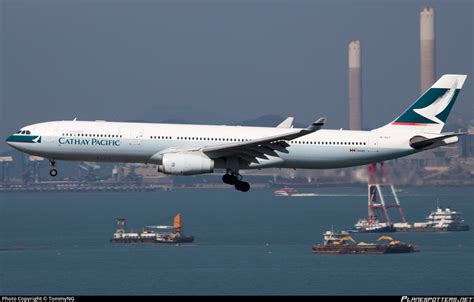 B Hlt Cathay Pacific Airbus A330 343 Photo By Tommyng Id 1059221