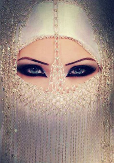 اجمل عيون عربية اثارة مثيرة