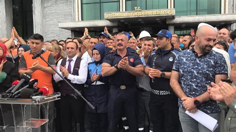 Sadece eğer iki oyuncu da yakın bir işbirliği içinde beraber çalışırsa bütün. Siyasi tarihimizde bir ilk! İBB personeli siyasete alet ...