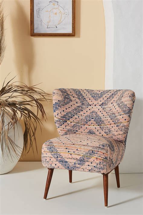 There isn't an accent chair out there that won't fit your style. Alaris Rug-Printed Petite Accent Chair in 2020 | Accent ...