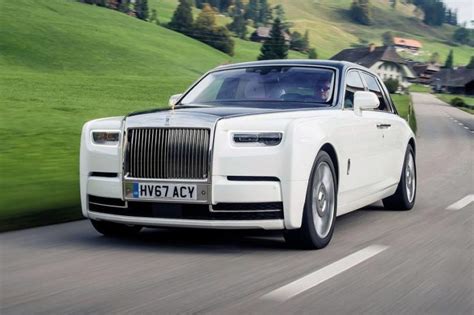 2017 Rolls Royce Phantom First Drive Review Price Specs And Release