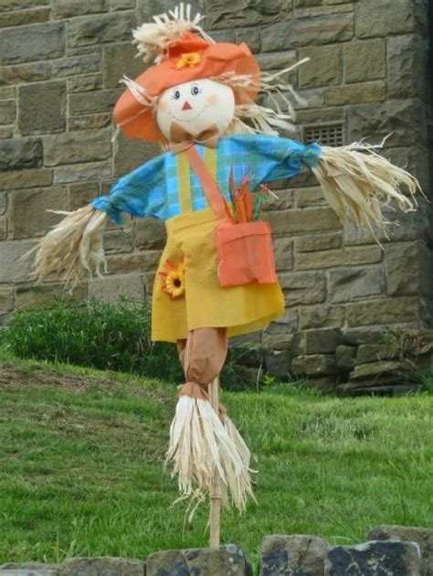 Cómo Hacer Un Espantapájaros Diy Scarecrow Scarecrow Fall Crafts