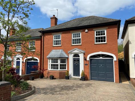 Estate Agent In Sutton Coldfield Sell For Free With Chosen Home