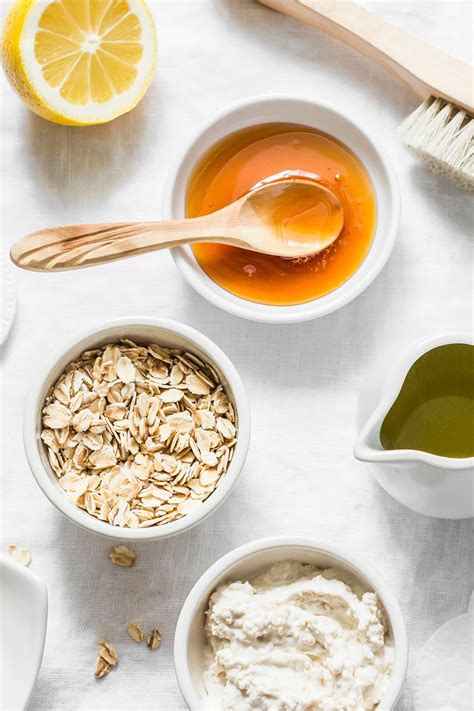 5 Diy Oatmeal Face Masks And Scrubs To Sooth Red Irritated Skin