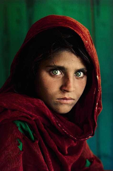 Steve Mccurry Sharbat Gula Afghan Girl Pakistan 1984