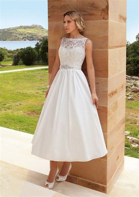 Posted on februar 29, 2016 von avgustina updated on februar 29, 2016. Demetrios Brautkleider 2016 | miss solution Bildergalerie ...