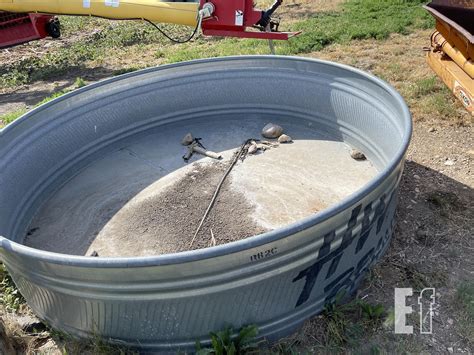 EquipmentFacts.com | (2) GALVANIZED WATER TANKS Online Auctions