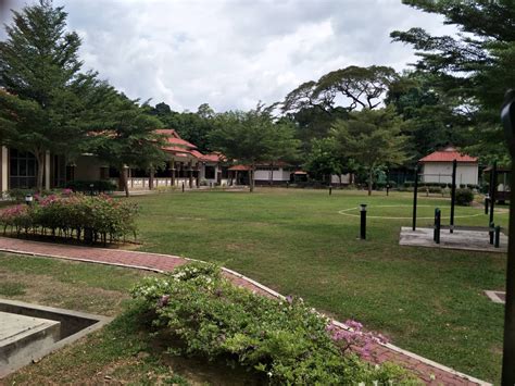Bahagian pembahagian pusaka negeri pulau pinang jabatan ketua pengarah tanah dan galian (persekutuan) aras 5, anjung a & b wisma persekutuan seberang perai utara 13200 kepala batas, pulau pinang. Rumah Peranginan Persekutuan Pulau Pinang