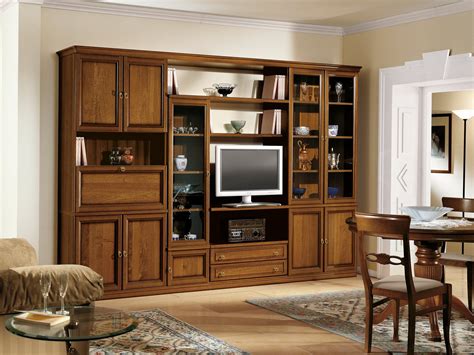 Modern dining room sets featuring sharp edges and bold contours add distinct appeal to any dining space. Epoca dining room wall unit by Tomasella | Thuis