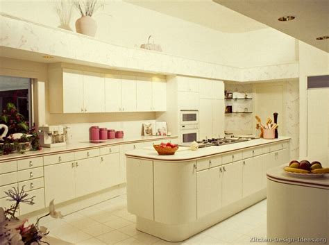 This elegant and beautiful cabinet refinish is simple to do yet the impact is powerfully spectacular! Pictures of Kitchens - Modern - Cream & Antique White Kitchens