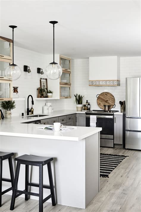 15 Great Small Kitchen Decorating Ideas That Buyers Will Love