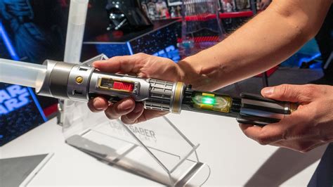 Star Wars Lightsaber Academy From Hasbro Connects To Mobile App