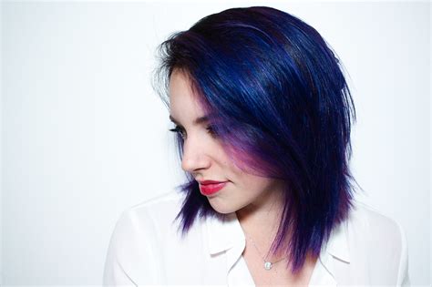 How To Dye Dark Hair Blue Without Bleaching 7 Easy Steps To Go