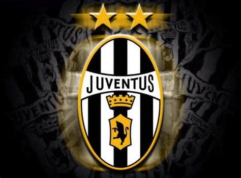 Juventus football club, colloquially known as juventus and juve (pronounced ˈjuːve), is a professional football club based in turin, piedmont, italy. Juventus de turim | Fotos Imagens