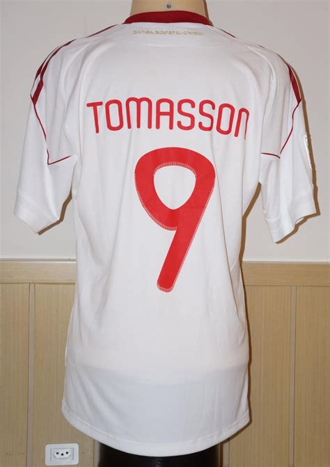 Denmark football shirts, kits & jerseys 322 products. Denmark Away football shirt 2010 - 2012.