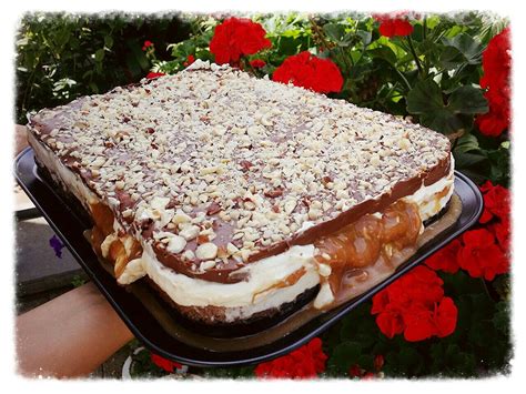 Eine klassische torte mit maxi king drin, nein wenn schon ein xxl maxi king! Kein Kuchen ist auch keine Lösung: Schnitten a la Maxi King