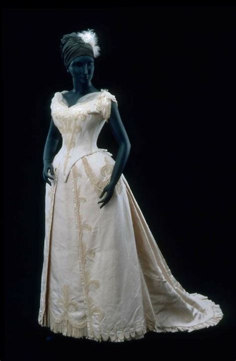 Evening Dress Charles Fredrick Worth 1880 The Museum Of Fine Arts