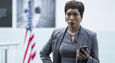 Angela Bassett In Mission Impossible Fallout © 2018 Paramount