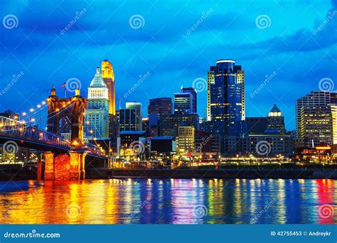 Cincinnati Downtown Overview Stock Image Image Of Skyline Downtown