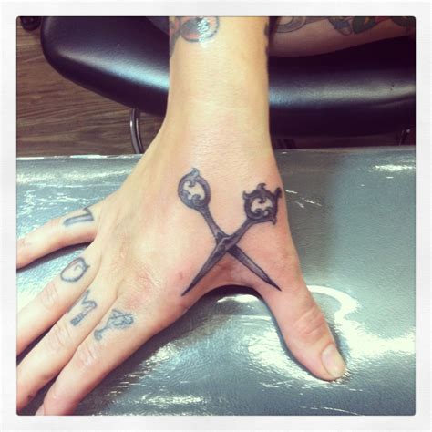 Pin By Kaitlynn Urick On Tattoo Scissors Tattoo Stylist Tattoos Tattoos