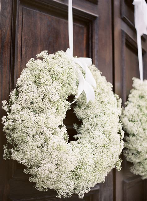 6 Spring Wreaths To Brighten Your Porch This Season Baby