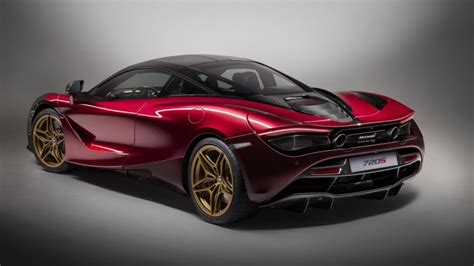 Right After Debuting The 720s Mclaren Shows Off A Special Edition The